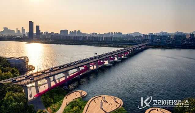 설계공모 당선작(The Longest Gallery)