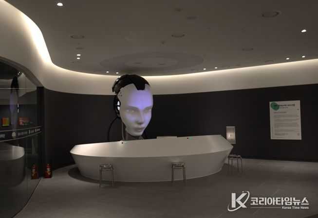 서울로봇인공지능과학관-3층 로비 '메타휴머노이드로봇'