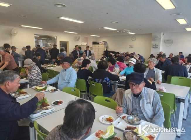 강화군 노인문화센터, 가정의 달 기념 건강 캠페인 및 건강 만찬 무료 제공