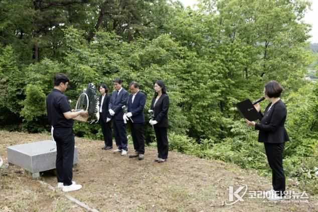 김돈곤 청양군수, 광복 80주년 맞아 독립유공자 묘소 참배
