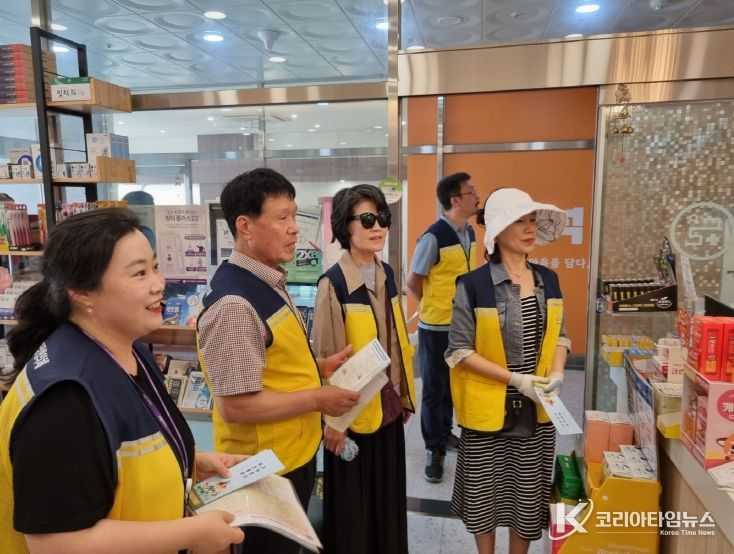 대평동지사협, 착한가게·정기기부처에 감사장