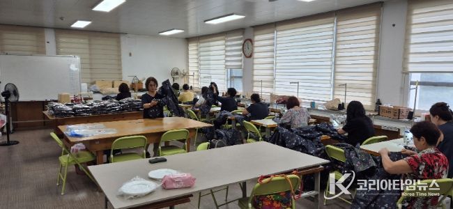 광양시 우리옷연구회, 농촌 어르신께 ‘사랑의 일바지’ 전달