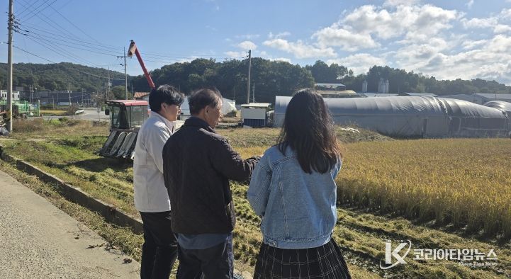 벼베기 현장 방문해 농민 의견 청취