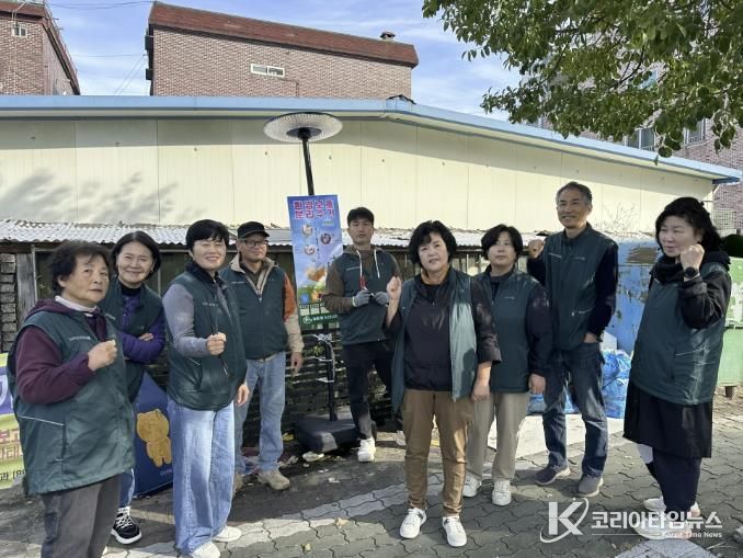 동두천시 불현동 주민자치위원회, '환경 지키미 가로등' 설치