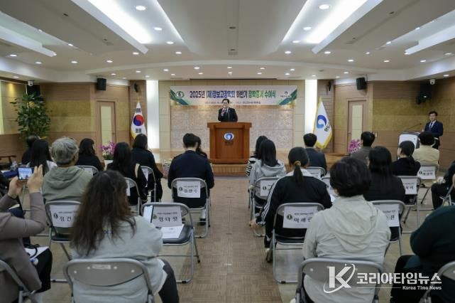 완도군 (재)장보고장학회, 2025 하반기 장학 증서 수여식 개최