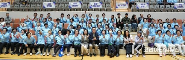 지난 8일 나주종합스포츠파크 다목적체육관에서 ‘제17회 나주시장기 한마음 생활체조 페스티벌’이 열렸다.