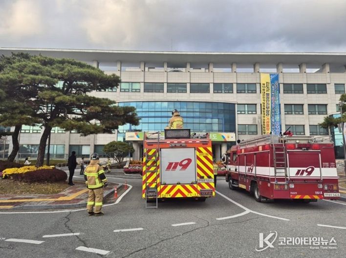 진도군, 진도소방서와 ‘진도군청 합동소방훈련’