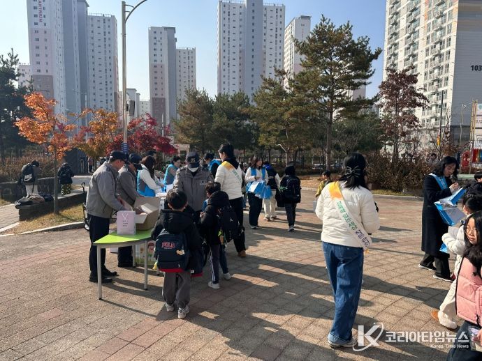 충주시, 아동학대 예방의 날 맞아 캠페인