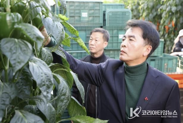 보은군, 선도 스마트팜 ‘썬메이트’ 견학... 지역 스마트농업 확산 박차