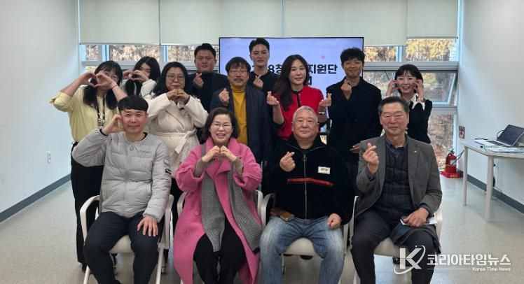 천안시청소년상담복지센터는 지난 11일 천안시청소년복합커뮤니티센터 동아리실에서 ‘2025년 1388청소년지원단 제4차 평가회의’를 진행하고 있다.