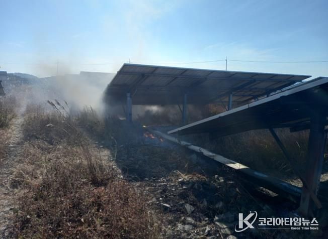 해남군 태양광시설 화재, 다량의 소화기로 신속 초기진압