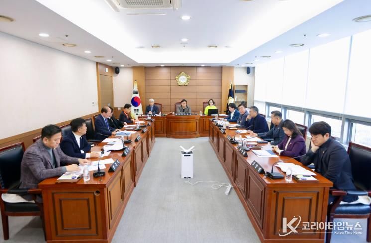 천안시의회 예산결산특별위원회, 2026년도 본예산안 심사