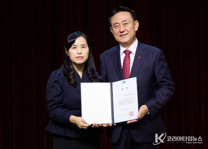 여주시육아종합지원센터, “2025년 육아종합지원센터 우수사업 공모전” 경기도지사상 수상