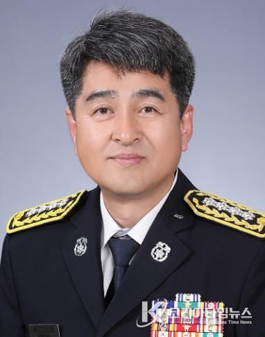 황인 제10대 119특수대응단장