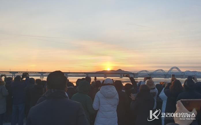 2026년 제15회 평택호 해맞이 행사 성황