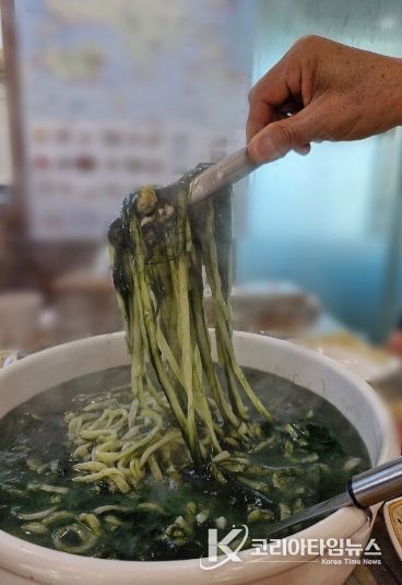 고흥 겨울 바다의 선물, 피굴과 매생이로 만나는 미식여행 초대-매생이 칼국수