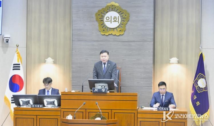 임시회 개회(손종석 의장)