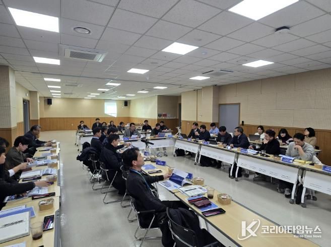 포럼 개최 사진