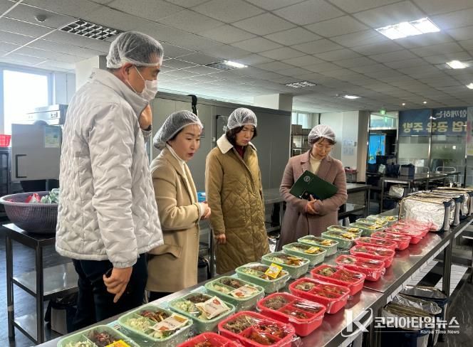 도시락 작업 및 시설전반 점검사진