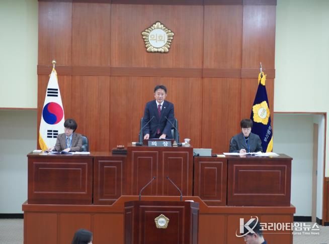 최찬훈 영도구의회 의장, 가처분 신청 인용에 따라 의장직 복귀