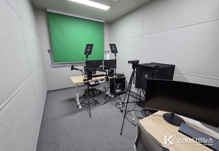 대전 서구 월평도서관 미디어 창작실 내부