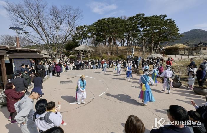 사물놀이패 관람 사진
