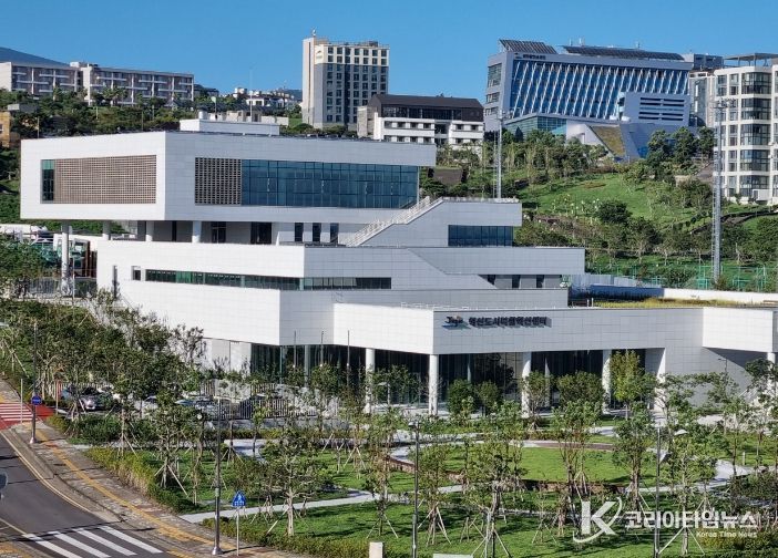 제주 중장년 기술창업센터