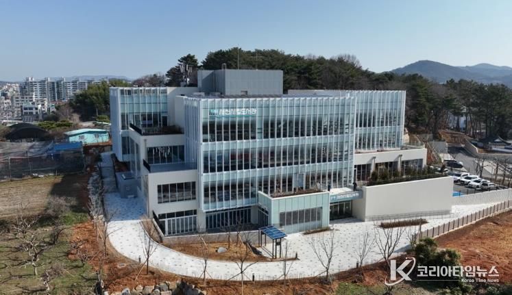 사천시립도서관