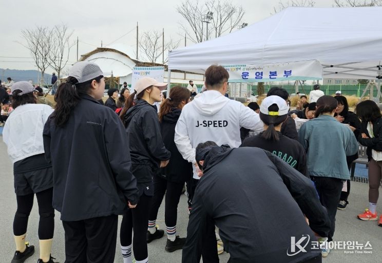 마라톤 대회 연계 사회적경제 ‘달빛장터’ 성료