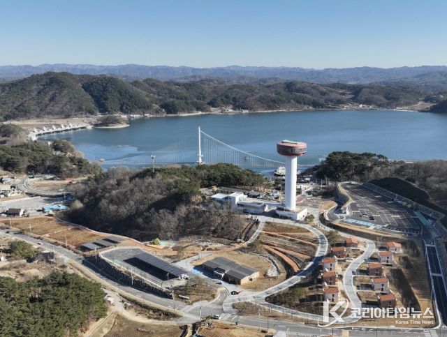 드론으로 촬영한 예당관광지 전경