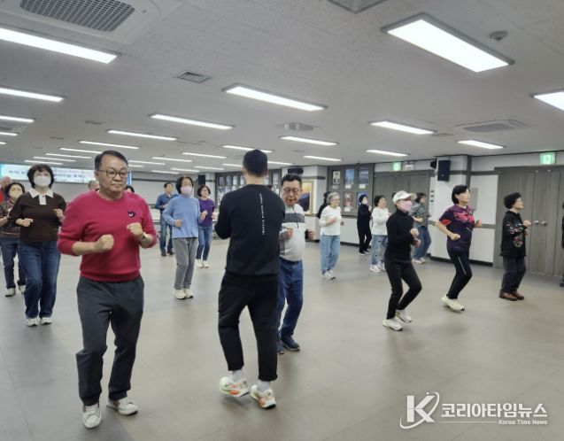 부산 금정구 하하센터 신노년 특화 사업 원데이 러닝(Running) 클래스 '시니어 런닝맨' 운영