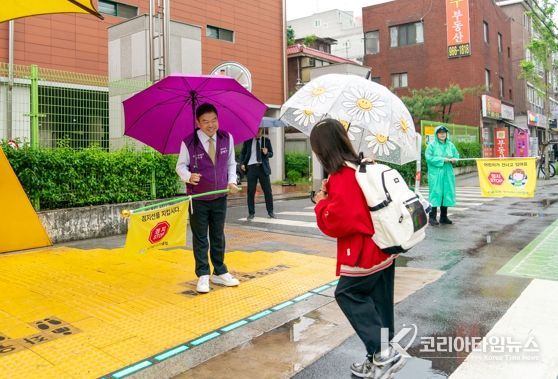 동대문구, 학교 안전인력 예산 1억4700만원 푼다…학부모 걱정 덜어준다
