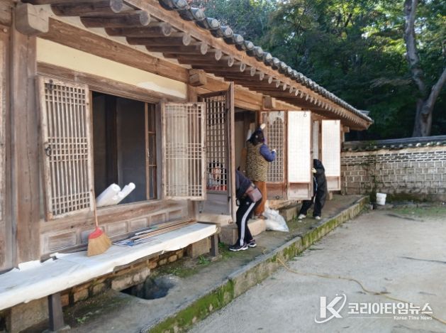 전주한지, 조선의 궁궐을 다시 입히다!